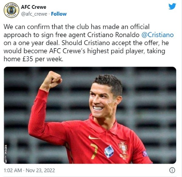 AFC Crewe trêu đùa khi Ronaldo thất nghiệp.