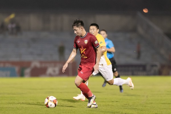 Hà Tĩnh tiếp tục chìm sâu vào khủng hoảng khi thất bại 0-4 trước Bình Định trên sân nhà