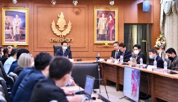Các lãnh đạo cấp cao của ASEAN họp về việc đồng tổ chức World Cup tại Thái Lan.