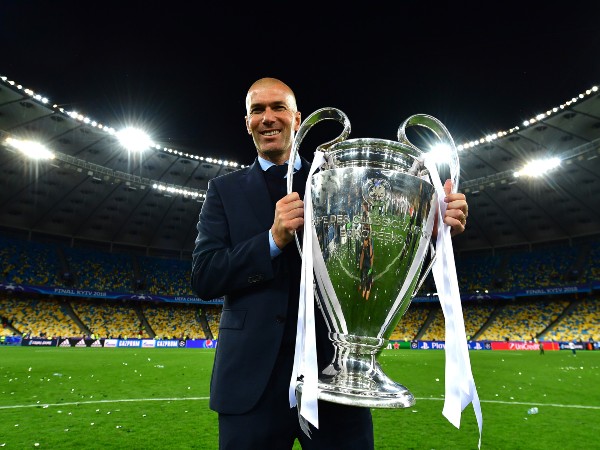 Zidane đã giành 3 chức vô địch Champions League liên tiếp cùng Real Madrid